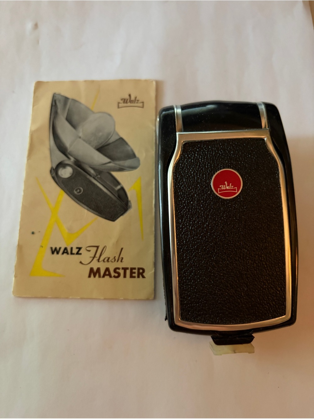 VINTAGE  Walz Flash Master Camera Flash With Circa 1950's